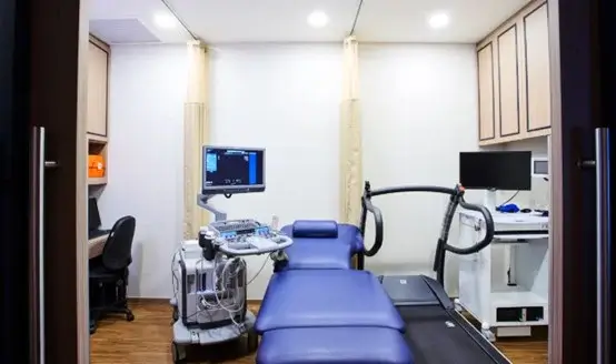 Echocardiography Room | https://www.harleystreet.sg/